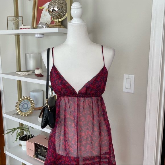 NWT Sheer Shirt Dress in Red Floral Size L - Picture 2 of 7